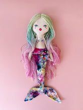 Load image into Gallery viewer, VELVET RAINBOWS x FIN &amp; NOX | Limited Release Collector Mermaid Doll | N°3