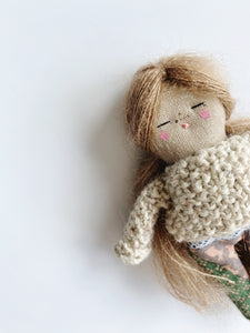 Sweater/ Patchwork Pocket Doll (tan)