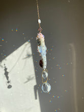 Load image into Gallery viewer, N°2 | SEAHORSE SUN CATCHER | Textile Art Sculpture