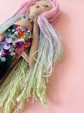 Load image into Gallery viewer, VELVET RAINBOWS x FIN &amp; NOX | Limited Release Collector Mermaid Doll | N°2