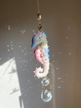 Load image into Gallery viewer, N°2 | SEAHORSE SUN CATCHER | Textile Art Sculpture