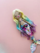 Load image into Gallery viewer, VELVET RAINBOWS x FIN &amp; NOX | Mermaid n°1
